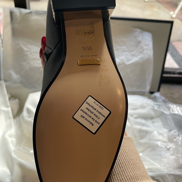 Gucci leather knee high boots with crystallized rhinestones at heel. - Picture 5 of 12